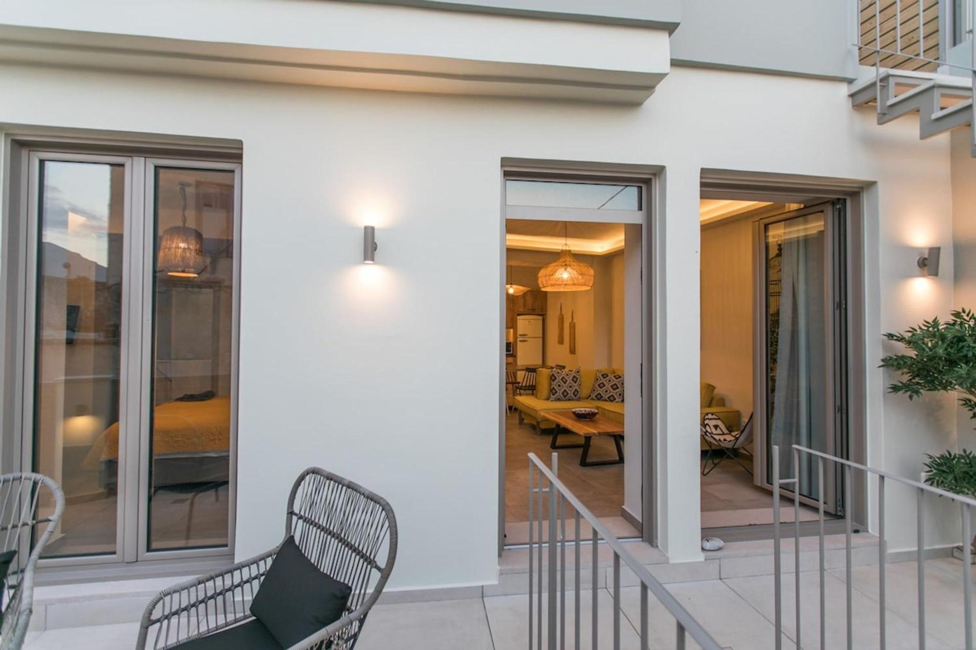 Ekaterini Luxury House Villa Lefkogeia ภายนอก รูปภาพ
