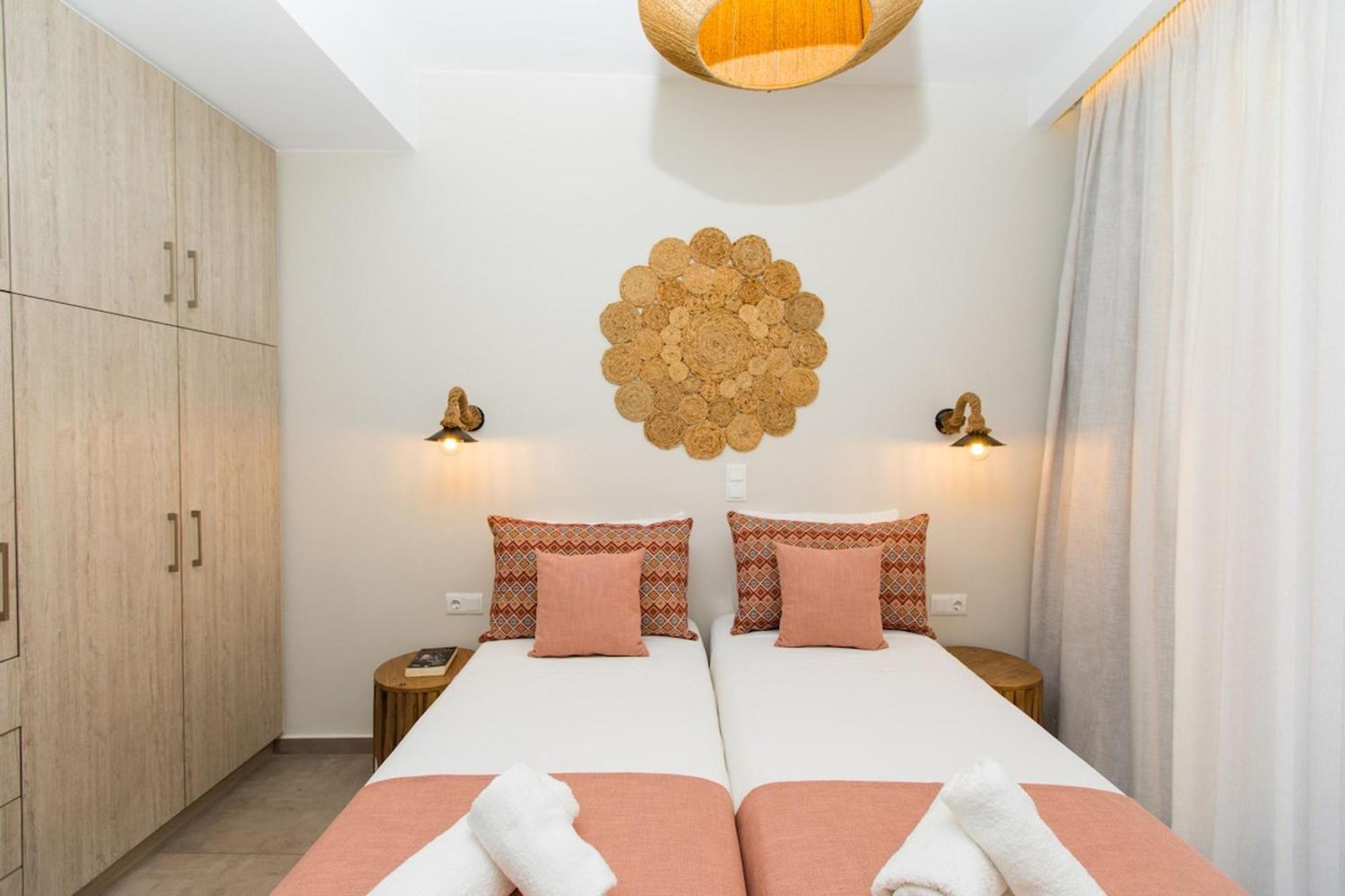 Ekaterini Luxury House Villa Lefkogeia ภายนอก รูปภาพ