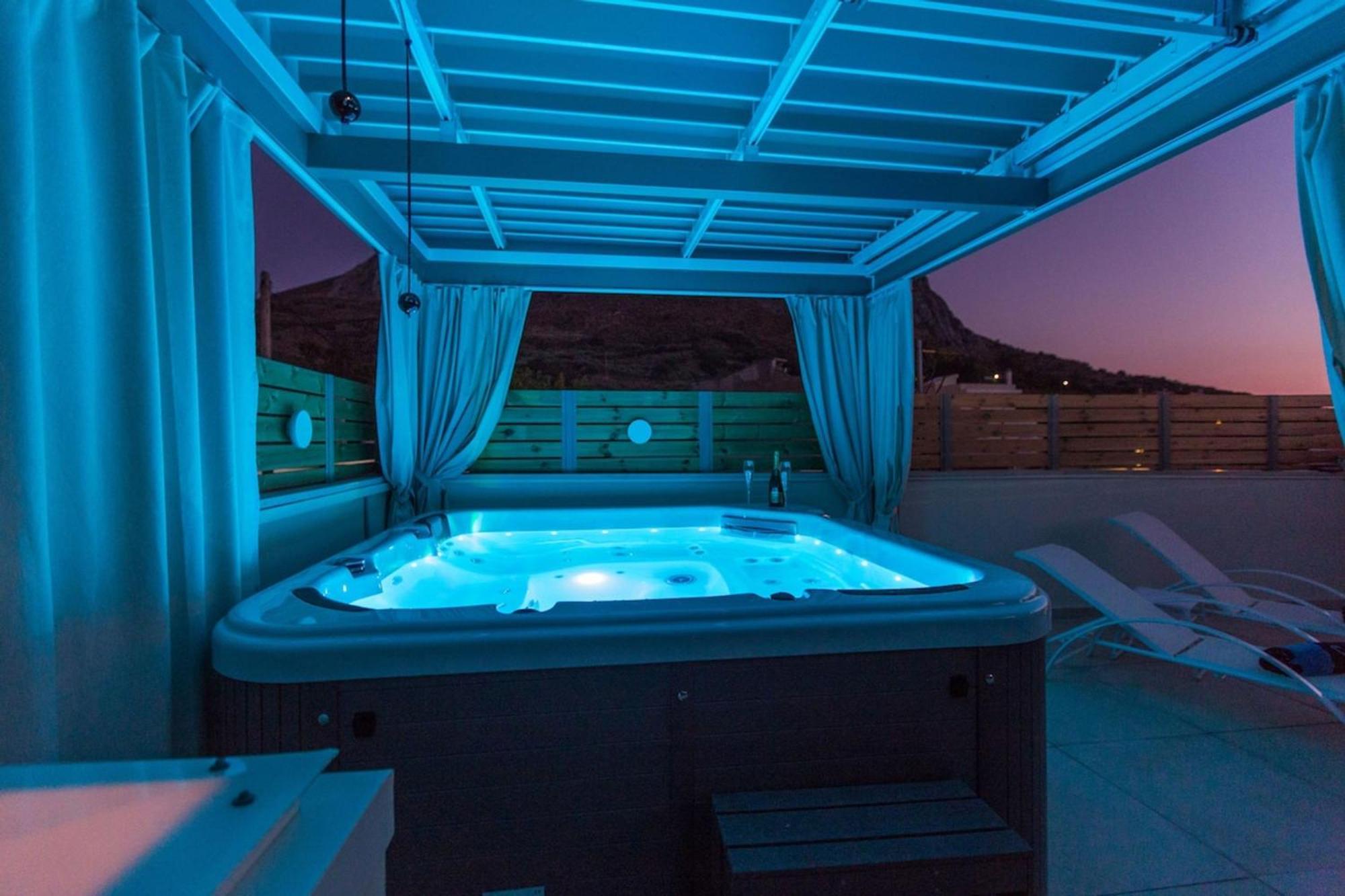 Ekaterini Luxury House Villa Lefkogeia ภายนอก รูปภาพ