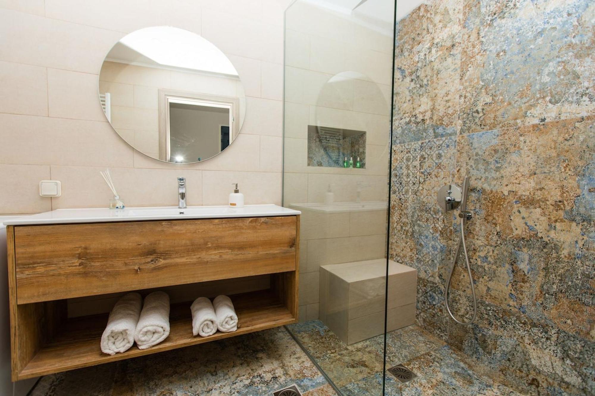 Ekaterini Luxury House Villa Lefkogeia ภายนอก รูปภาพ